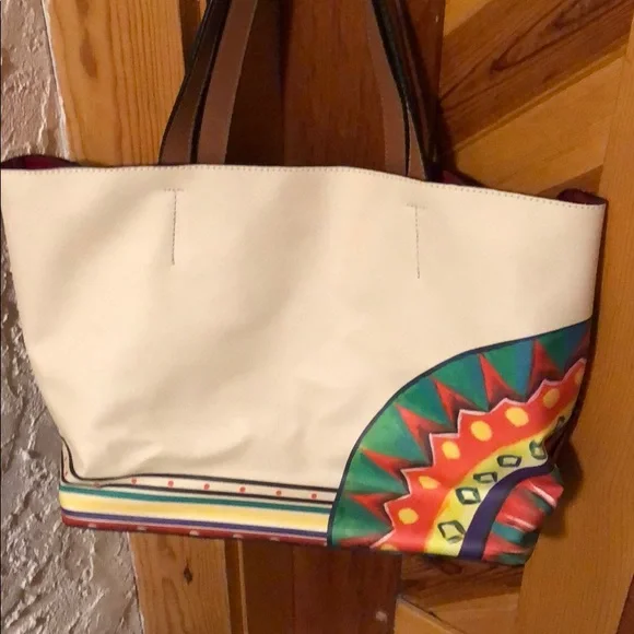 Carlota Shoulder Bag with Tan Straps - Picture 4 of 5